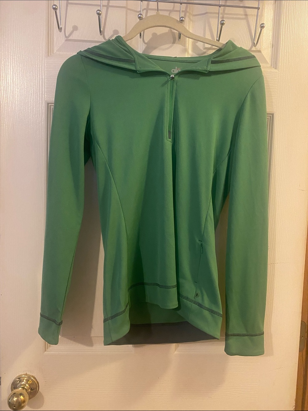 ALO Yoga Green Half-Zip Hooded Active Pullover